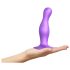 Strap-on-me Curvy M - Dildo ondulato con ventosa (viola)