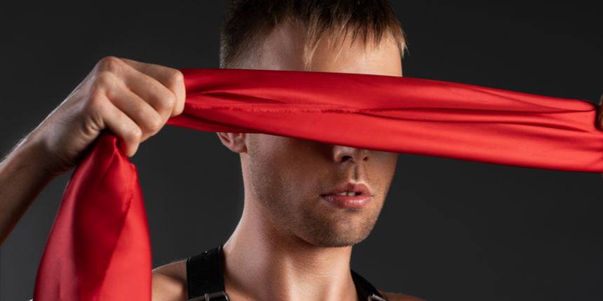 Cos’è una conversazione femdom tra una coppia che esplora fiducia e consenso, lovesexshop.it sex shop