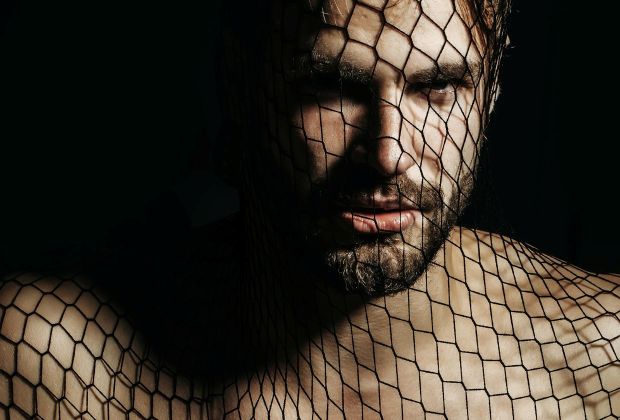 Guida alle gabbie di castità: come scegliere, misurare e usarle in sicurezza